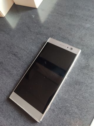 Sony Xperia XA2 Silver - Per parti di ricambio o riparazione