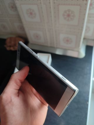 Sony Xperia XA2 Silver - Per parti di ricambio o riparazione