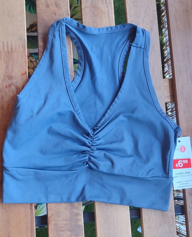 Tops deportivos