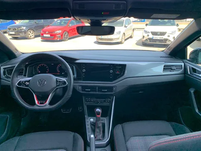 Volkswagen Polo 2022