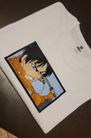 Maglietta Attack on Titan ricamata - L