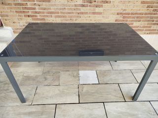 Mesa exterior cristal templado negra