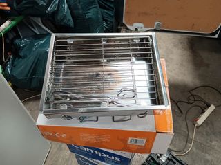 Barbacoa cuadrada metal
