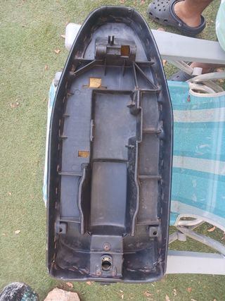 Asiento Derbi Variant - Plano