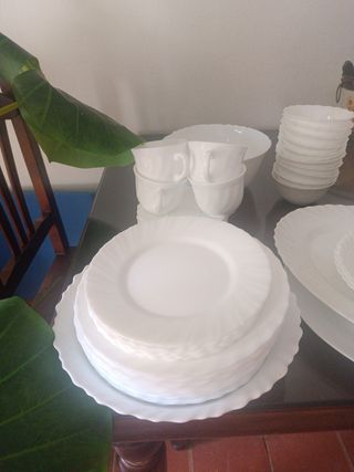 Vajilla porcelana blanca