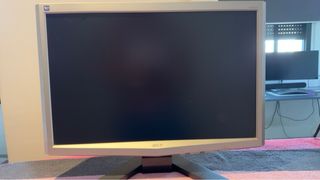HP 7300 + Monitor 19”