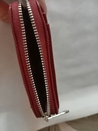 Monedero Stradivarius rojo