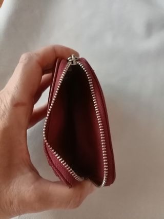 Monedero Stradivarius rojo