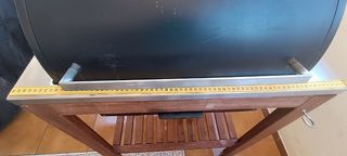 Barbecue a carbonella e copertura