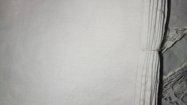 Tovaglia ricamata cotone lino