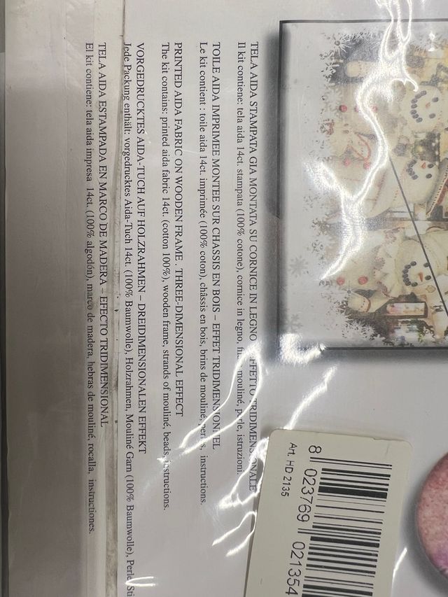 Kit ricamo Natale: casetta innevata