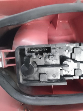 Piloto trasero izquierdo Citroen Xsara Pic