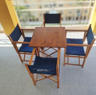 Mesa y 4 sillas plegables jardín