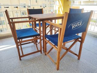 Mesa y 4 sillas plegables jardín