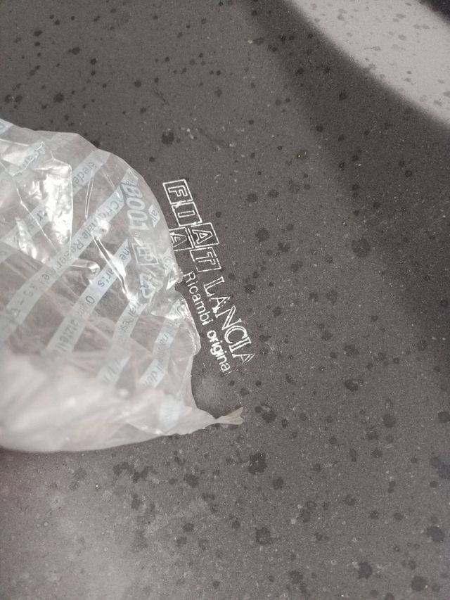 Aleta Derecha Cinquecento NUEVA