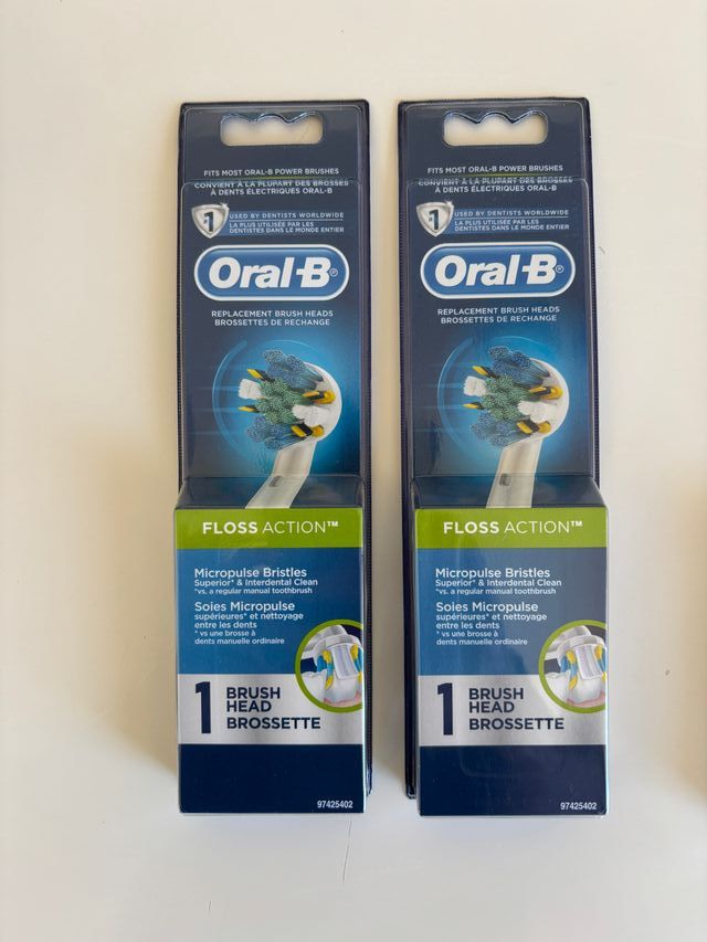 4 Cepillos Oral-B: Precision Clean + Floss Action