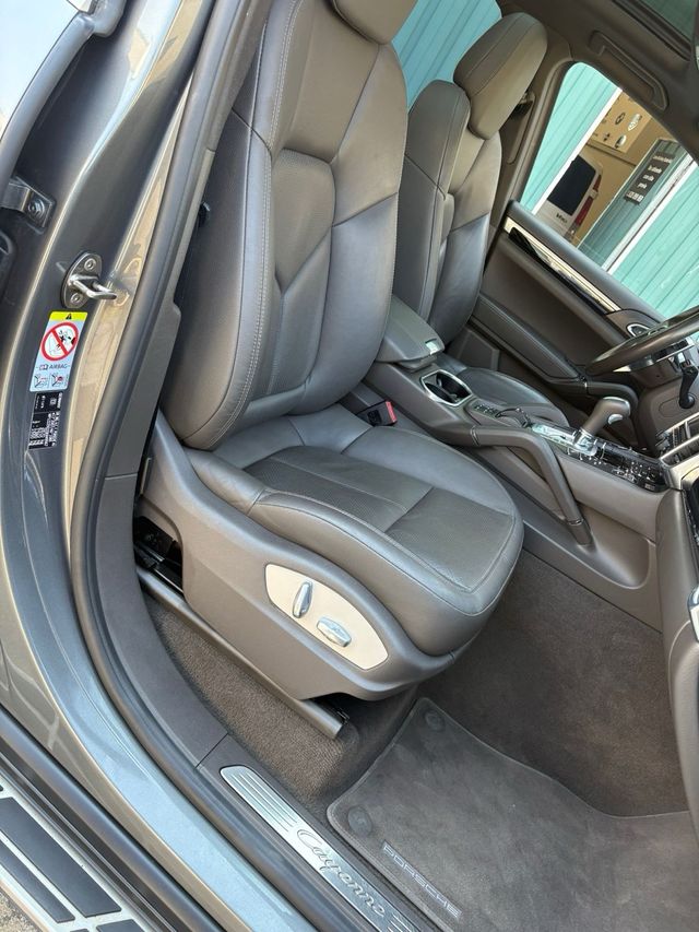 Porsche Cayenne 2017