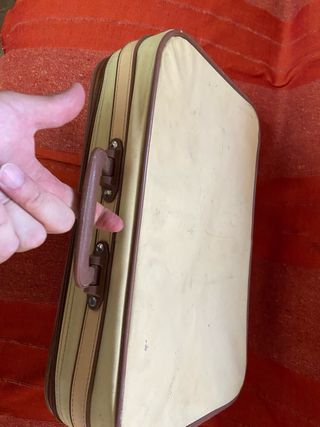 Maleta infantil antiguo