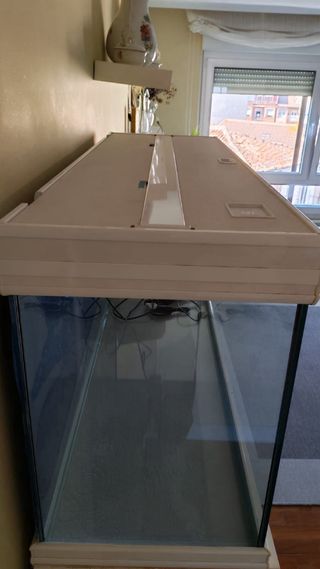 Acuario Aquatlantis 240L 