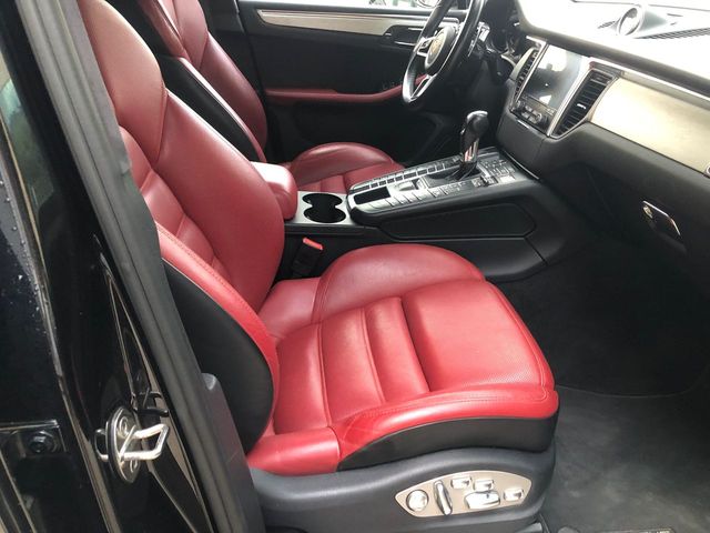 Porsche Macan PORSCHE MACAN TURBO 