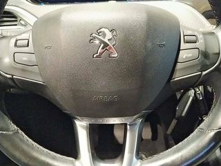 Peugeot 2008 1.2 PureTech 81KW (110CV) S&S Allure