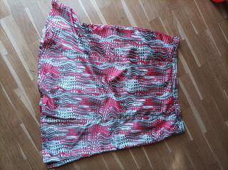 Falda roja y blanca - Talla 50