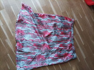 Falda roja y blanca - Talla 50