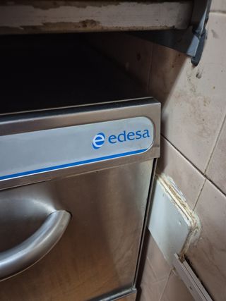 Lavavajillas Edesa LF-540 usado Bar.