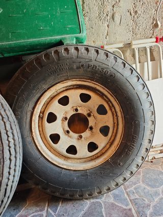 5 Ruedas 7.5-16 usadas