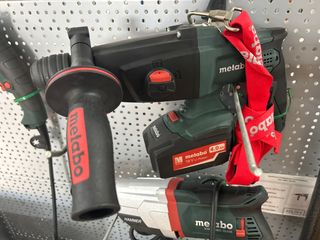 Martillo Metabo KHA18 LTX 18V ( 2 BATERIAS 18v)