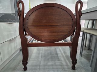 Cuna moisés exclusiva en caoba estilo cisne