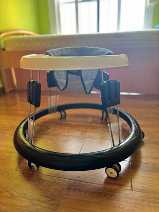Andador bebé - Silla andadera. 
