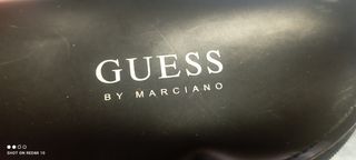 Gafas sol Guess - oscuras