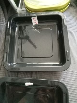 2 Bandejas para Horno - 26,5x26,5x4cm