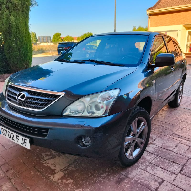 Lexus RX - foto 1