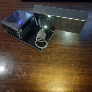 Cerradura cristal puerta