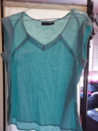 Camisas y camisetas
