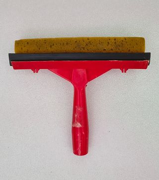 Set 2 Lavavetri: Raschietto & Spugna