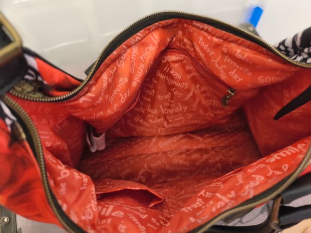 Bolso Desigual - Rojo y Negro