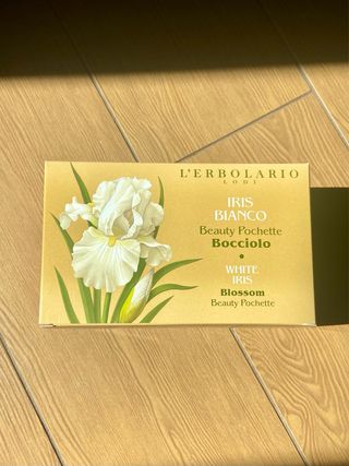 Beauty Pochette Bocciolo L’ERBOLARIO