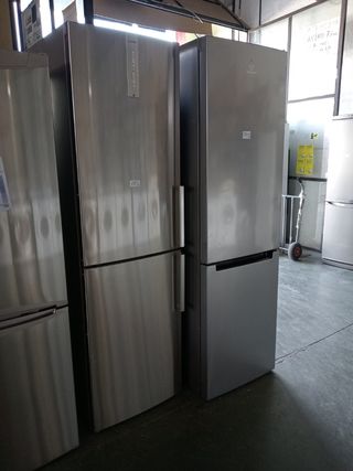 2 Frigoríficos combi acero