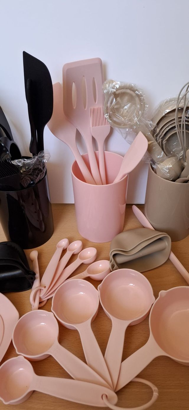 Set cocina silicona Swiss Touch (21 piezas) toP1