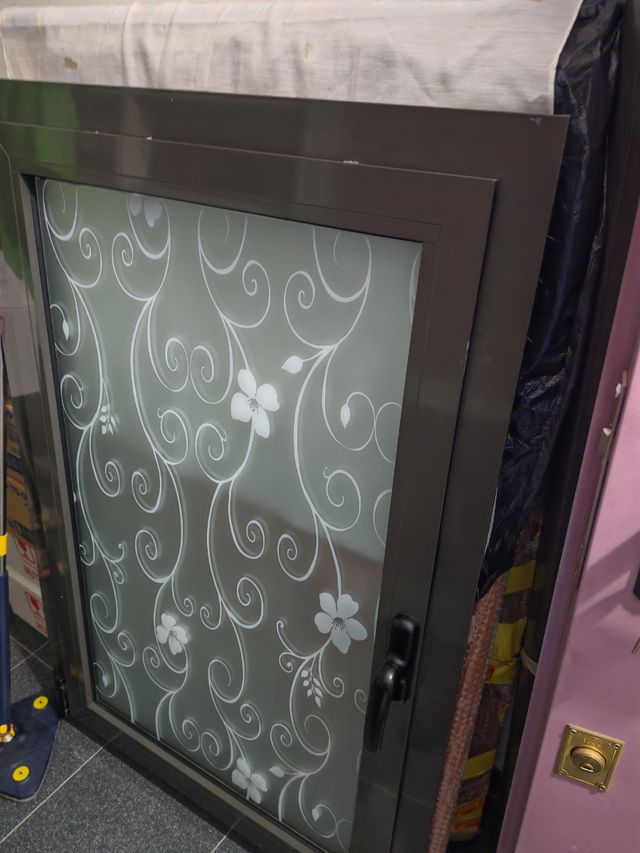 Puerta y ventana aluminio climalit