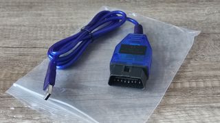 Cable OBD2 Triumph TuneECU