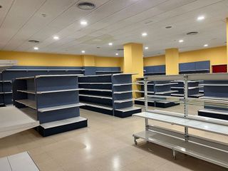 Local comercial en venta en Eixample Nord – La Devesa en Girona