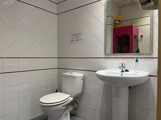 Local comercial en venta en Eixample Nord – La Devesa en Girona