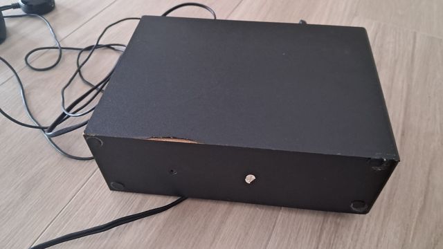 Altavoces Logitech 2.1