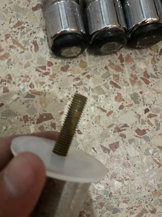 Patas silla cromadas 10cm M-10  (12uds)