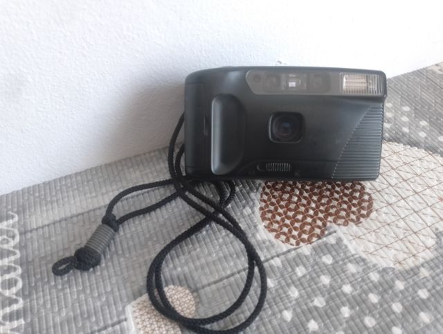 Fotocamera Goldline vintage nera