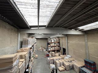 Nave industrial en venta en Abrera